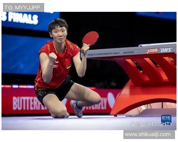 南京足球队的拼搏之路:邀请赛背后的奋斗与荣耀